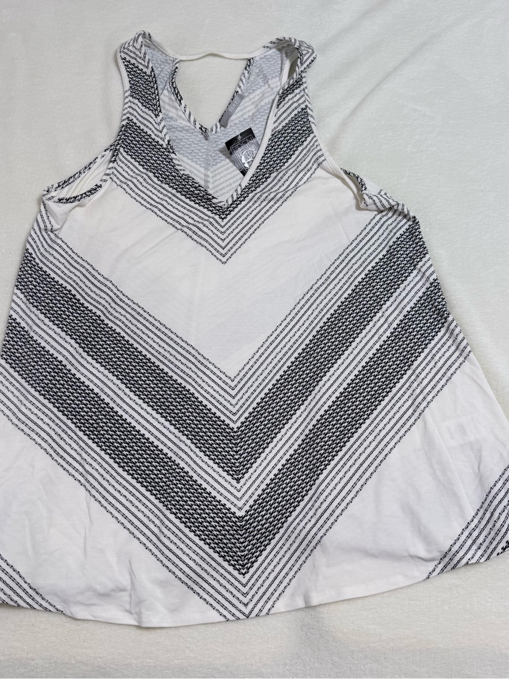 Tart - Women's White and Black Striped V-Neck Tank Top - Size L - NWT